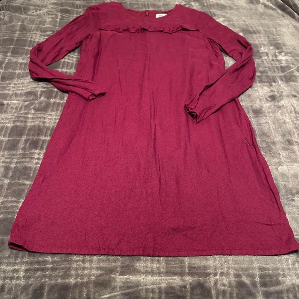 burgundy dress